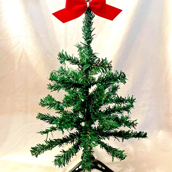 Green Artificial Christmas Tree 16" x 12" Table top Undecorated Easy Storage - Picture 2 of 6